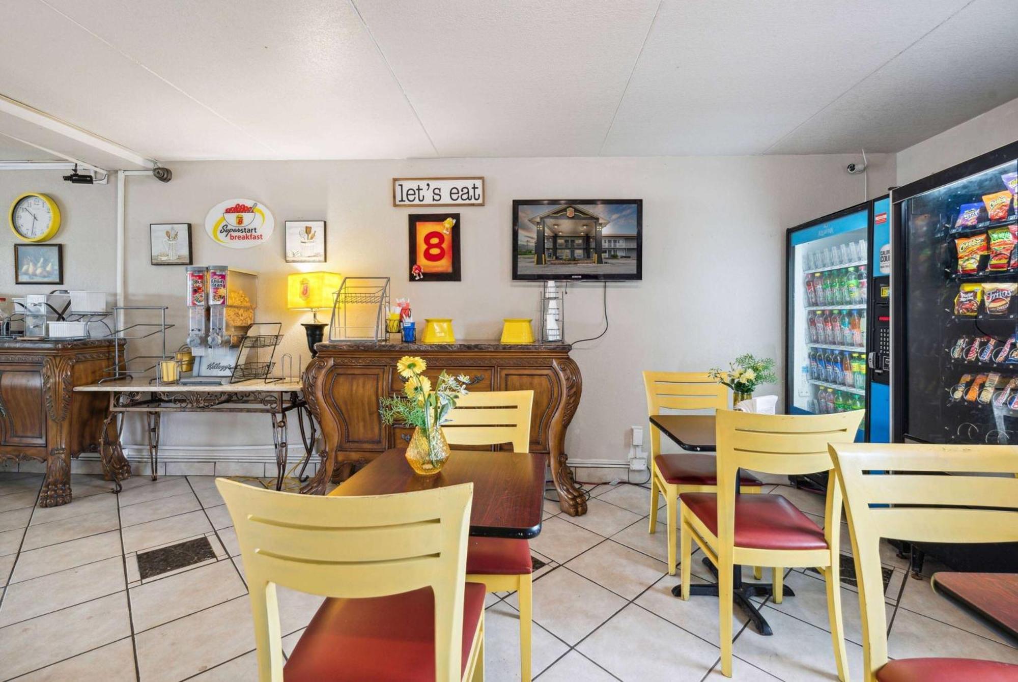 Super 8 By Wyndham Millbury/Toledo Ξενοδοχείο Εξωτερικό φωτογραφία