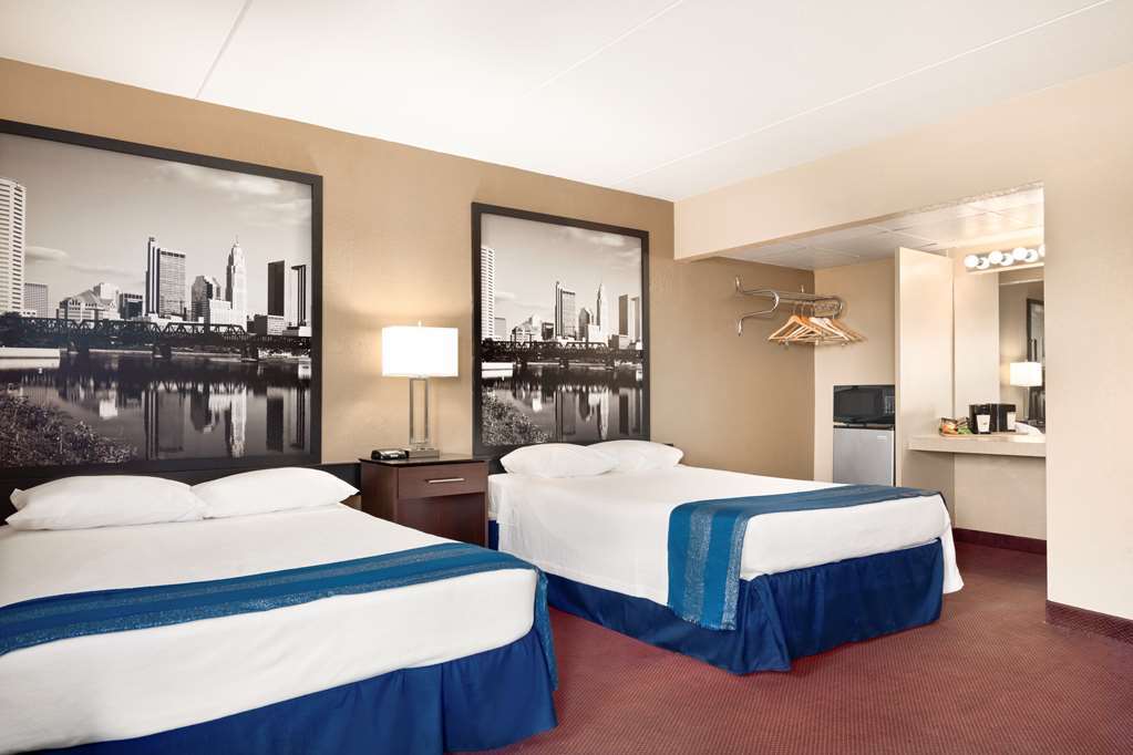 Super 8 By Wyndham Millbury/Toledo Ξενοδοχείο Δωμάτιο φωτογραφία