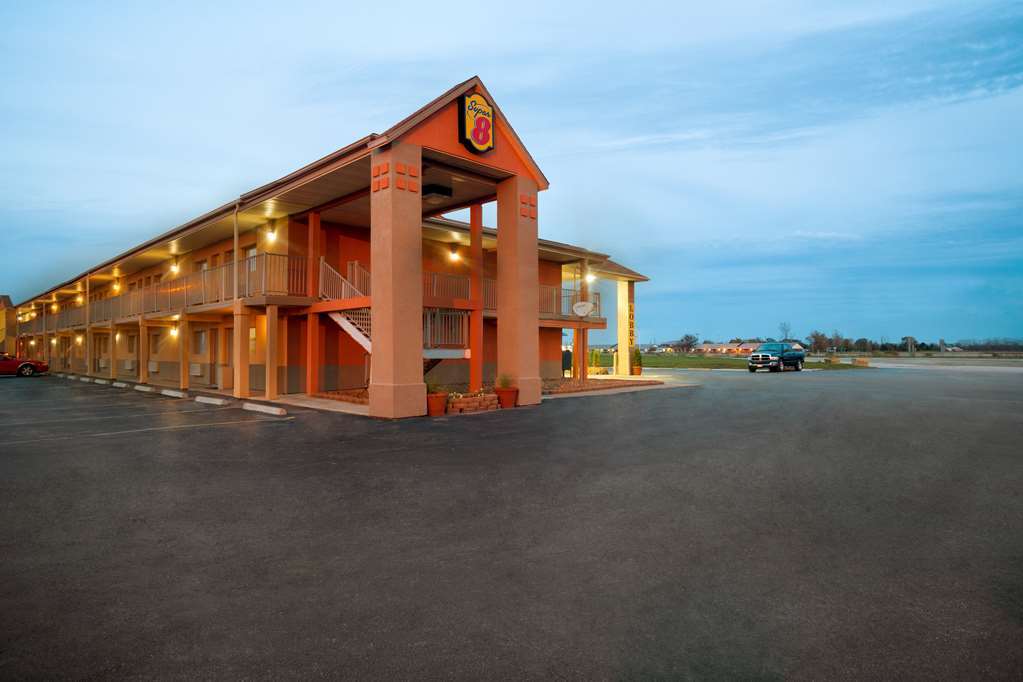 Super 8 By Wyndham Millbury/Toledo Ξενοδοχείο Εξωτερικό φωτογραφία