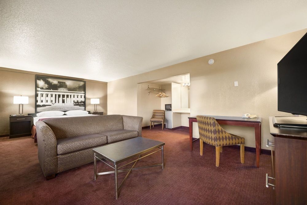 Super 8 By Wyndham Millbury/Toledo Ξενοδοχείο Εξωτερικό φωτογραφία